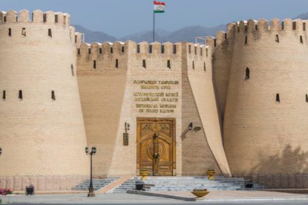 7-Khujand_fortress-e1522378341427